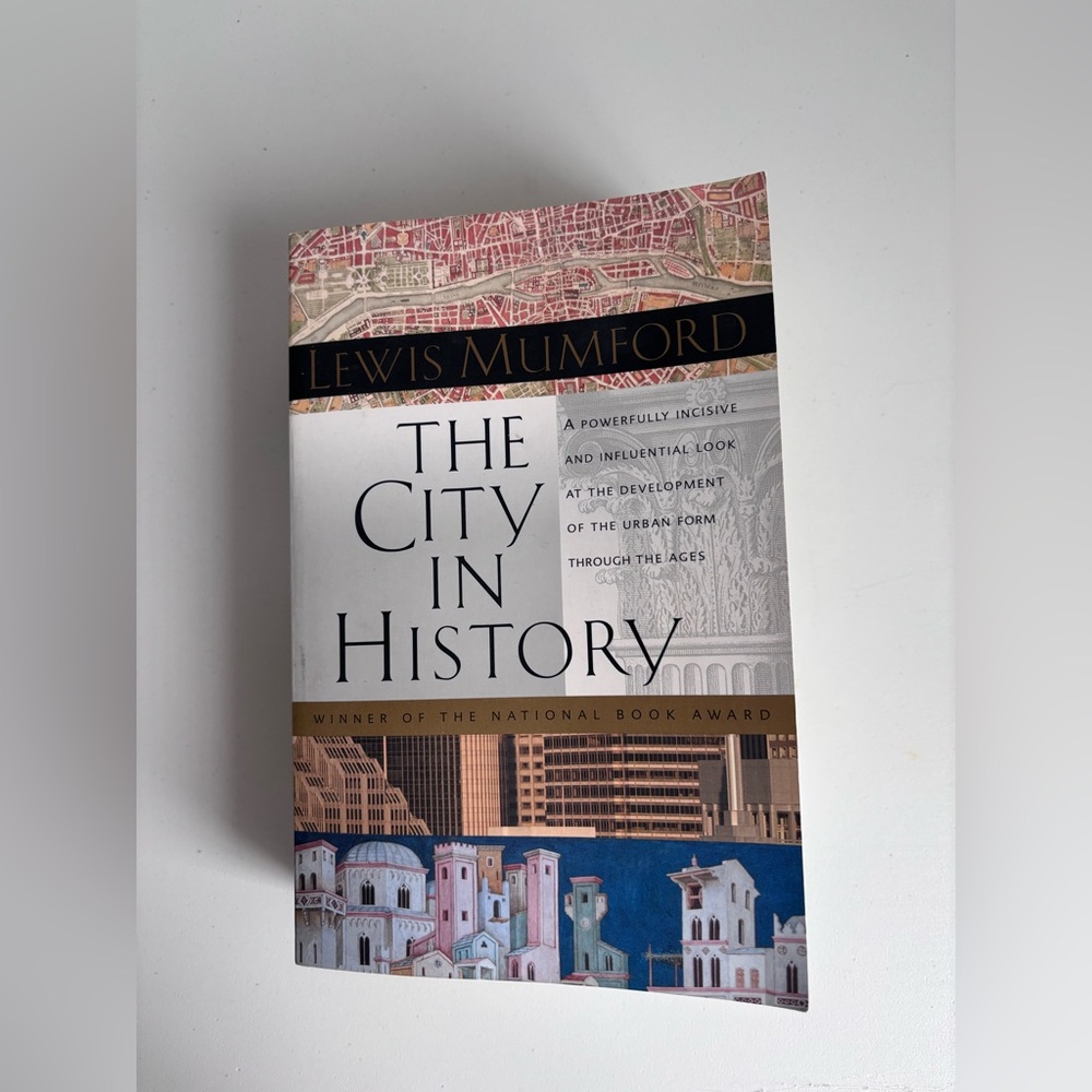 The City in History Lewis Mumford Book - Picture 1 of 7